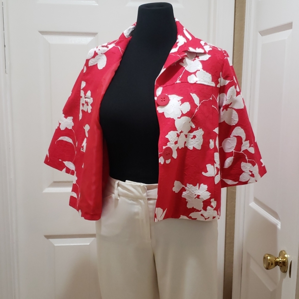 Red & White Floral Jacket - Picture 4 of 5